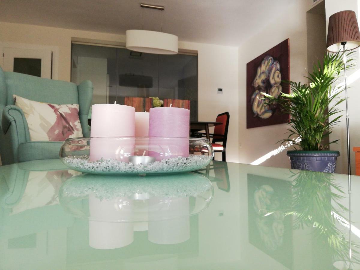 מאלגה Apartamento Aurora מראה חיצוני תמונה